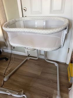 Halo bassinet & mattress