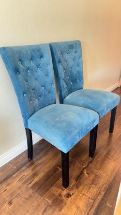 Set of 2 Blue Velvet Dining Chairs