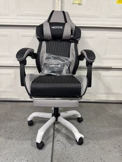 Brand new gaming chair!