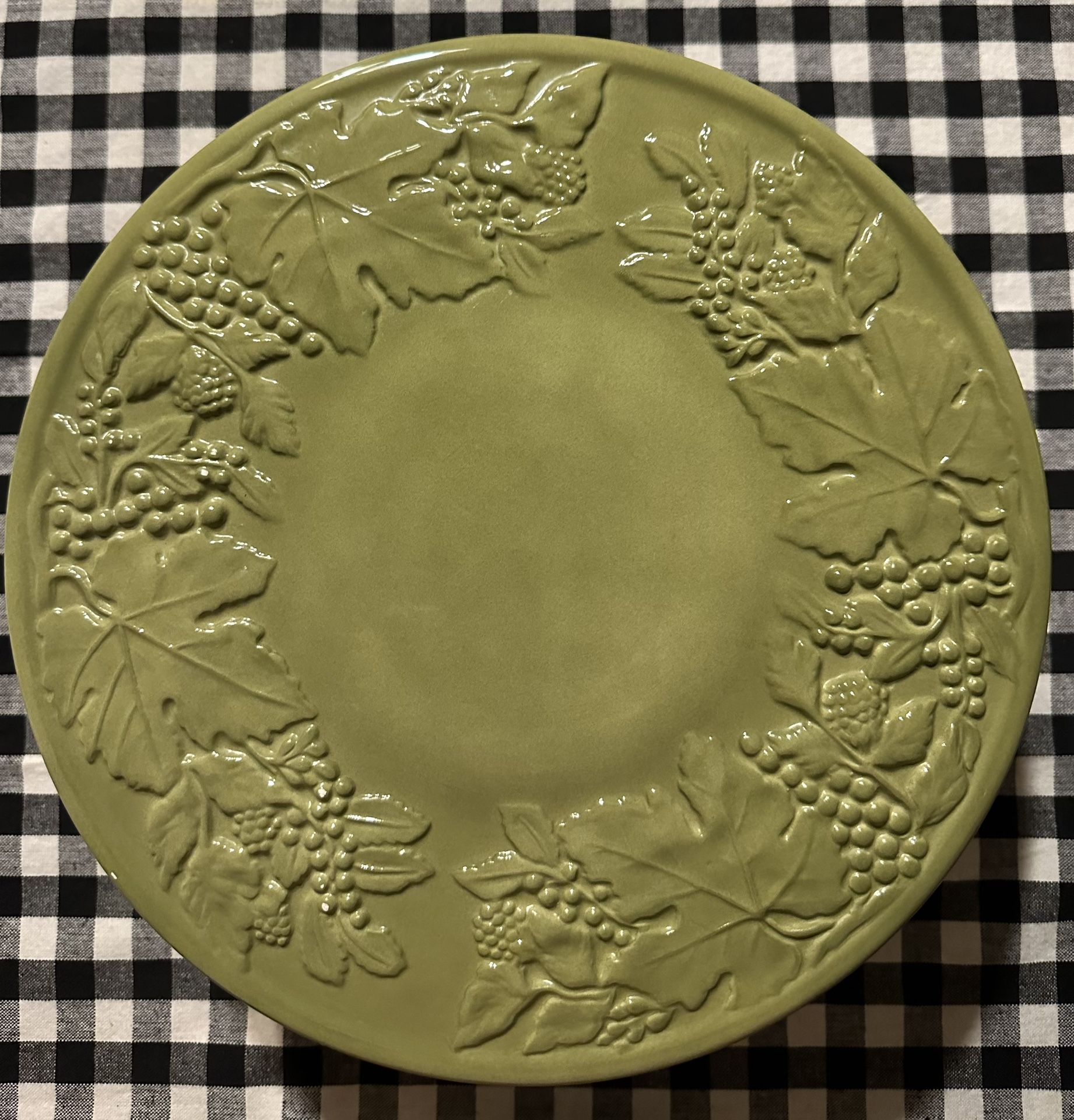 Cake stand