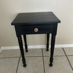Black Spindle Legs End Table With One Drawer