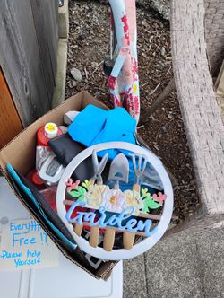 Free Curbside Pickup