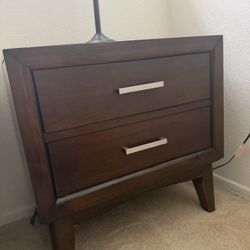 2 Nightstands + 1 Dresser  