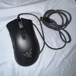 Razer Deathadder V2 Gaming Mouse