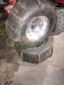 Paddle Tires