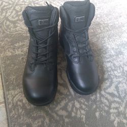 Magnum Officer Boots Light Weight And Wheather Resistant Size 10.5 3pairs Available 