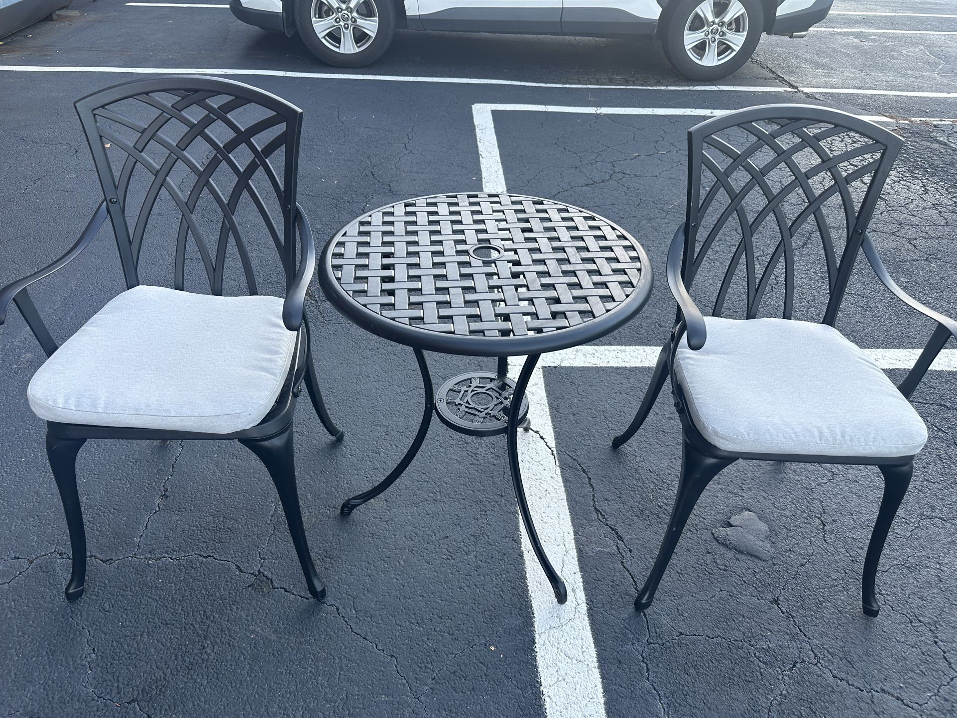 3 PCs Cast Aluminum Patio Set, 2 Outdoor Chairs with Cushions, Table With Umbrella Hole For Backyard