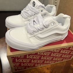 Vans Knu Skool Skate Shoe - Little Kid - White 