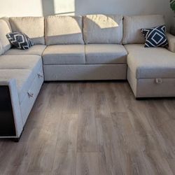 New Sleeper Sectional Couch with Storage! Includes Free Delivery 🚚!