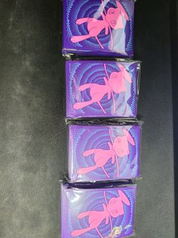 Fusion Strike Card Sleeves (65 Pack) 