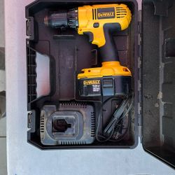 DeWalt DC970 Cordless Drill, 18V, 1/2”