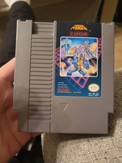 Nintendo NES Mega Man 1 Authentic Good condition Works perfectly