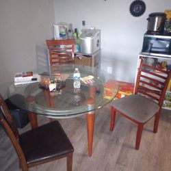 Free Glass Table And 3 Chairs