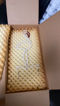 Flamingo piece decoration