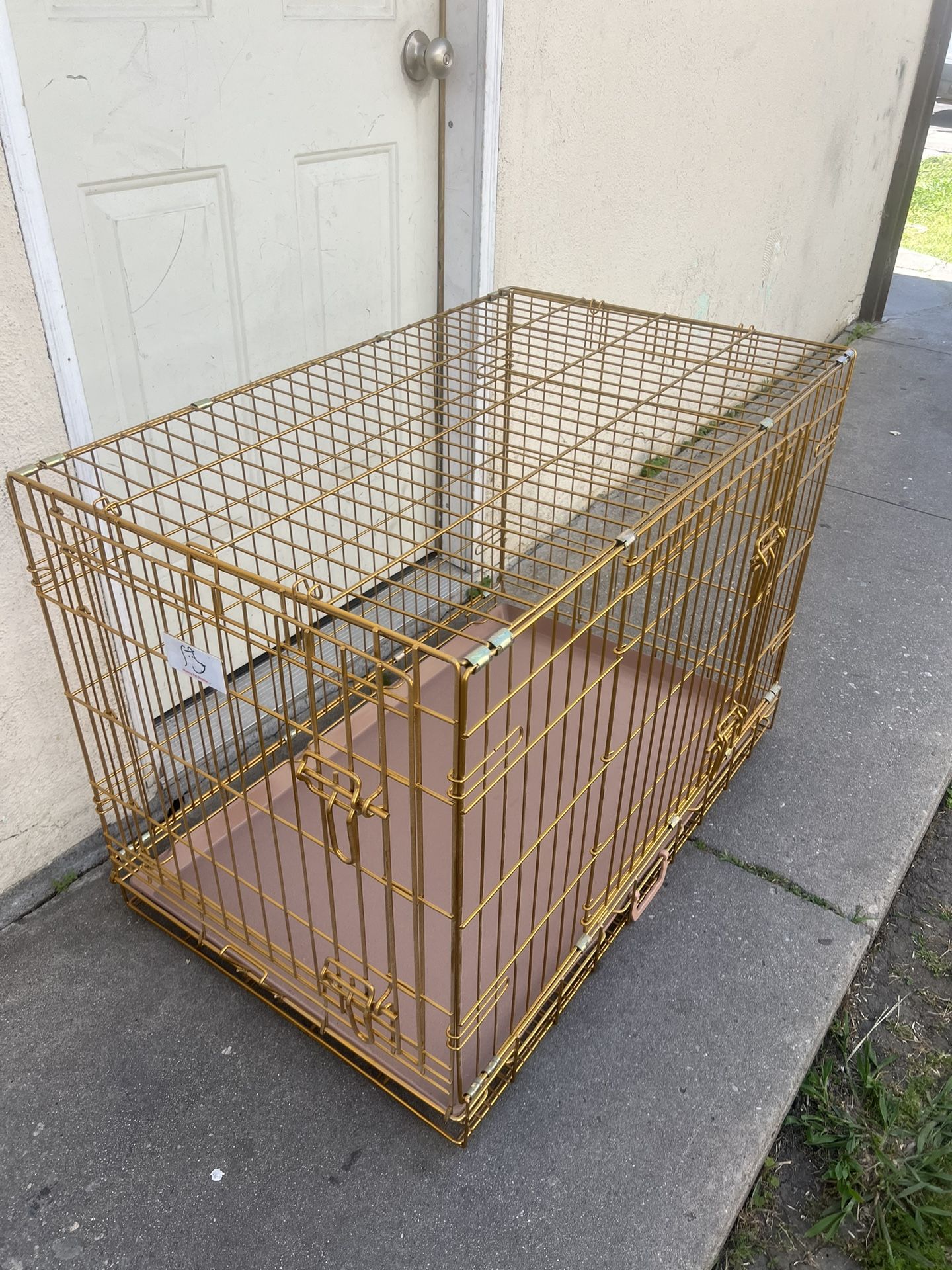 DOG CRATE