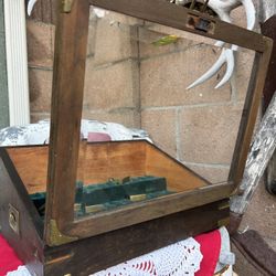 Wooden Vintage Watch Display Case