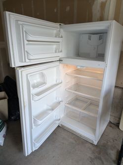 Frigidaire refrigerator