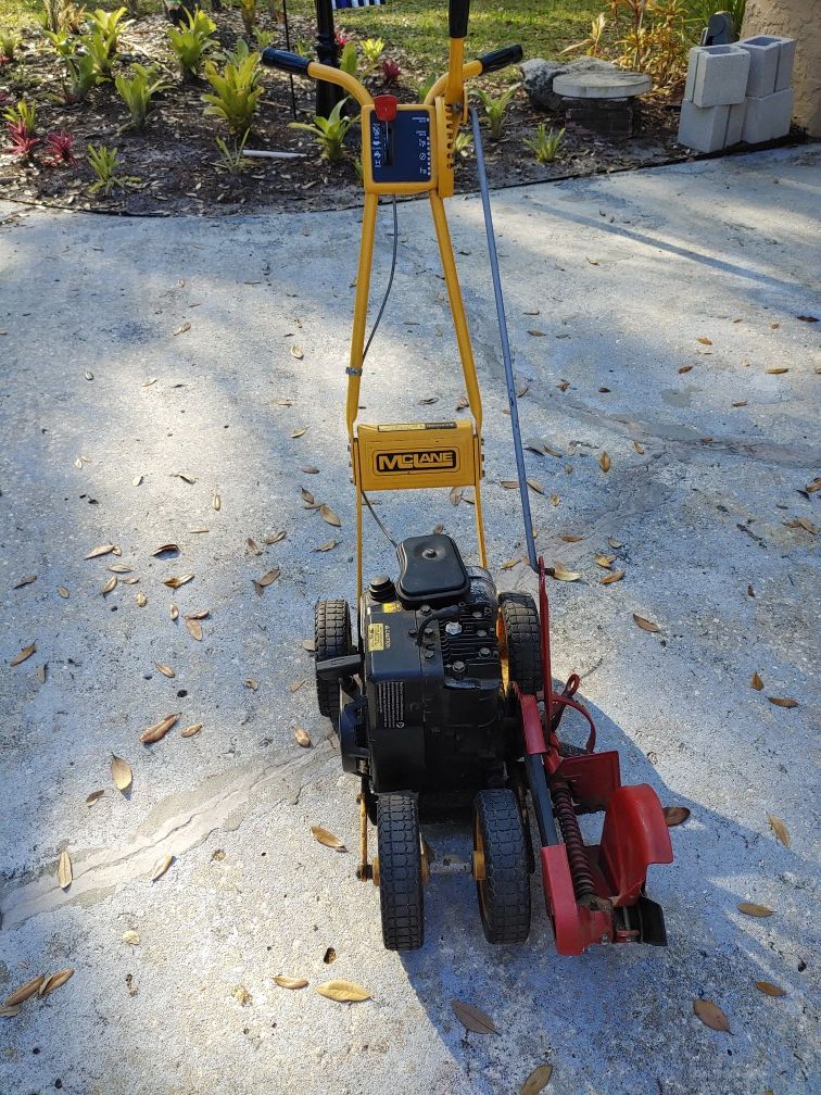 Mclane gasoline powered edger for Sale in Clearwater, FL OfferUp