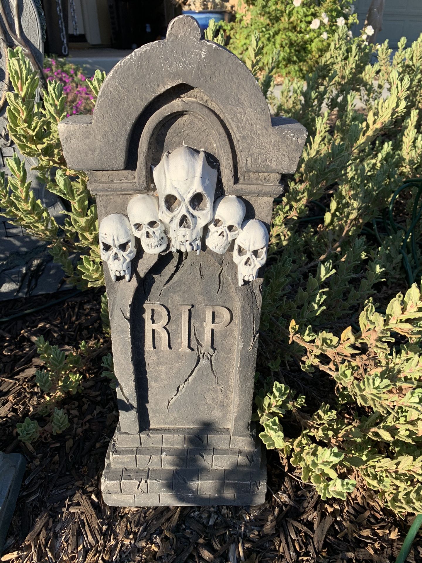 Halloween Resin Tombstone