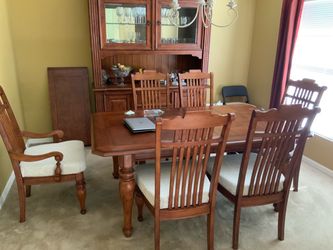Dining room set