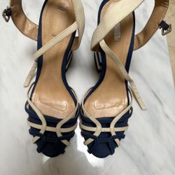 Schutz Wedge Heel Shoes Great Condition Size 39 