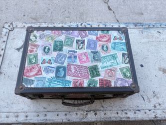 Vintiquewise World Stamp Travel Suitcase/Chest
