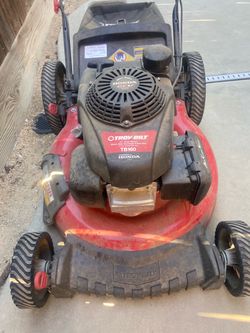Troy-bilt Honda Engine mower/echo weed whacker