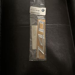 Bmw 740i Emblem 