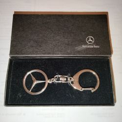 Mercedes-Benz Star Silver Key Ring In Box