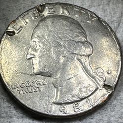 1982 D Washington Quarter Struck Thru Errors