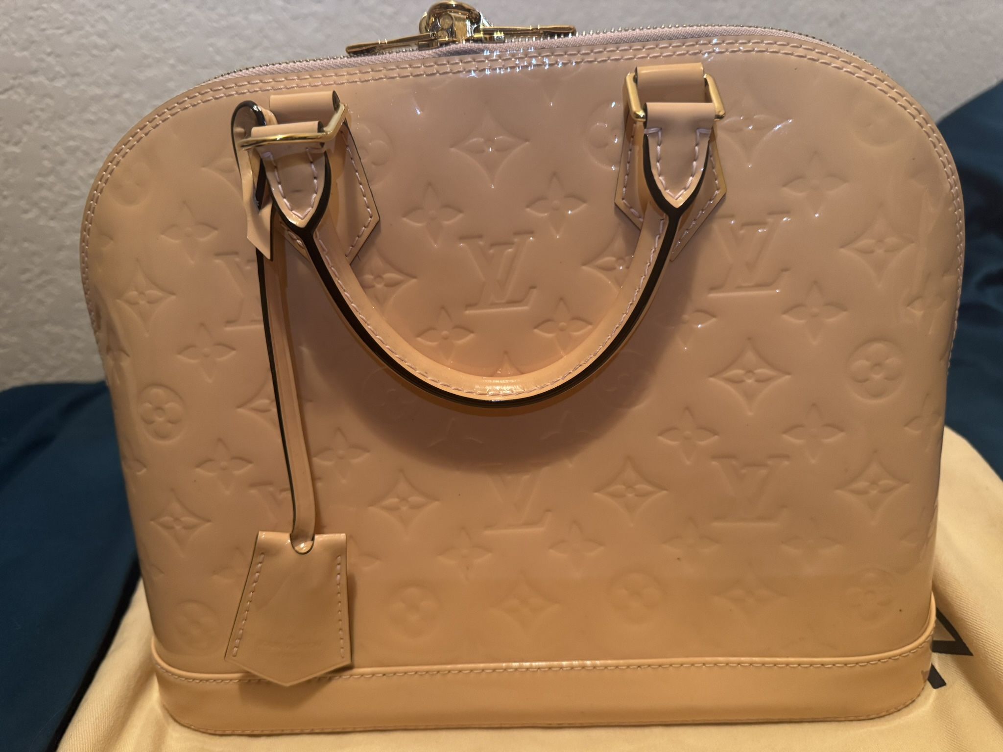 Louis Vuitton Alma PM Vernis Blush Monogram Pink Interior Excellent Condition Authentic W/ Lock & Keys July 1 2025 - Still Available
