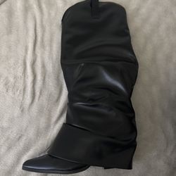 Fashion Nova - Knee High Boots 