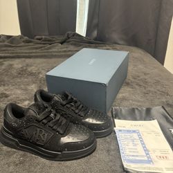 size 9 and 10 amiris