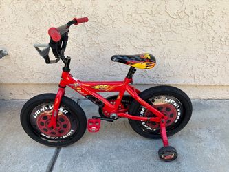 LIGHTNING MCQUEEN KIDS BIKE