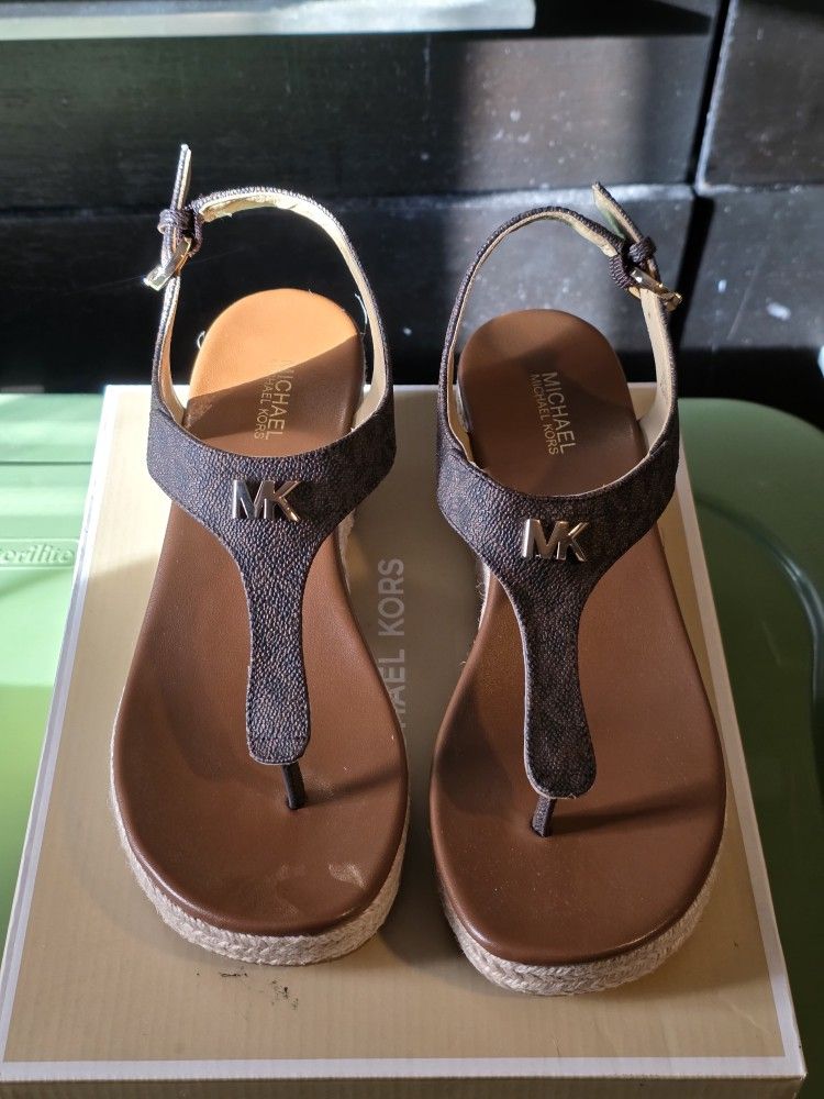 Michael kors wedges