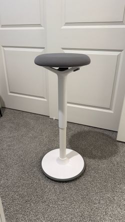 Ergonomic Stool