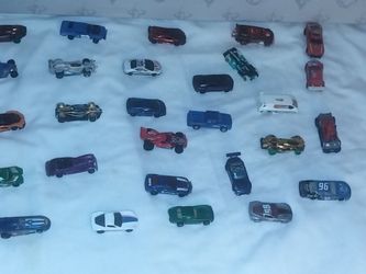 Alot of cars\hotwheel