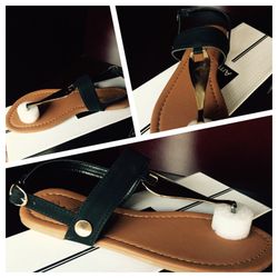 Black Women's T Line Sandals