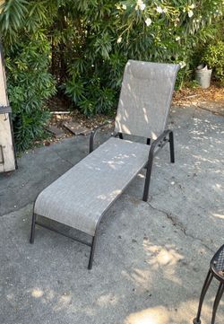 Nice Chaise Lounge