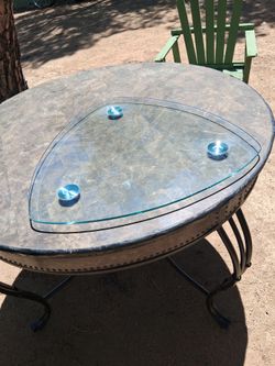 Thick glass table top 24 in