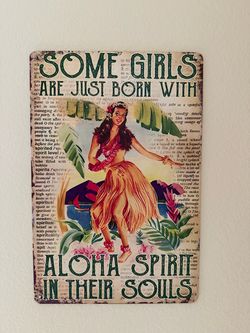 Hawaii metal decor