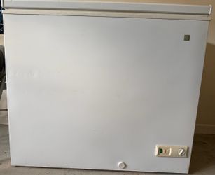 GE Deep Freezer