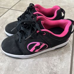 Girls Heelys