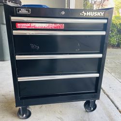 HUSKY Tool Box Glossy Black 