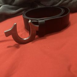 True Religion Grey Horseshoe belt 