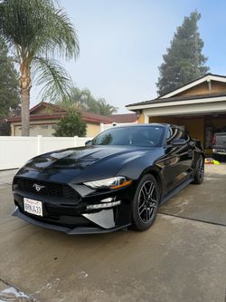2020 Ford Mustang