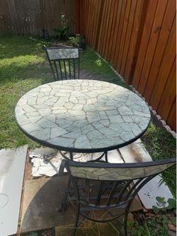 Heavy-Duty Outdoor Patio Bistro Table & 2 Chairs – Stone Mosaic – Very Good Condition