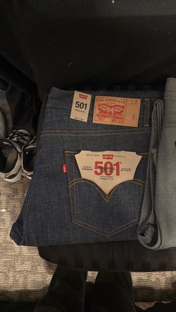 BRAND NEW MENS 501’s