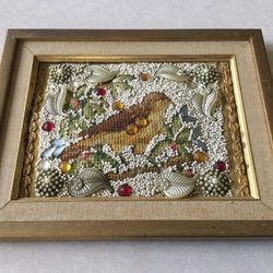 MID CENTURY BEADED PICTURE IN WOODED FRAME - BIRD