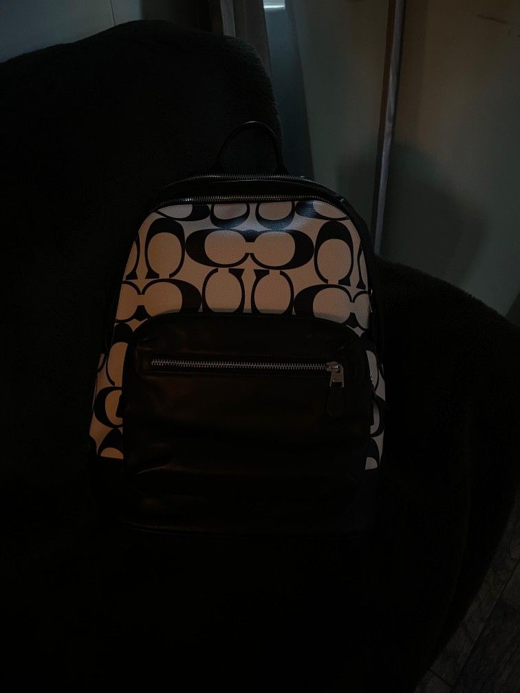 White/Black COACH BACKPACK 